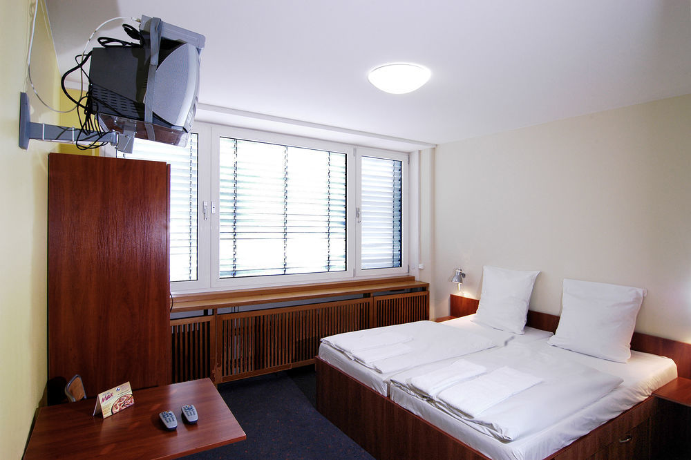 A&O Hamburg Hammer Kirche Hotel Ngoại thất bức ảnh